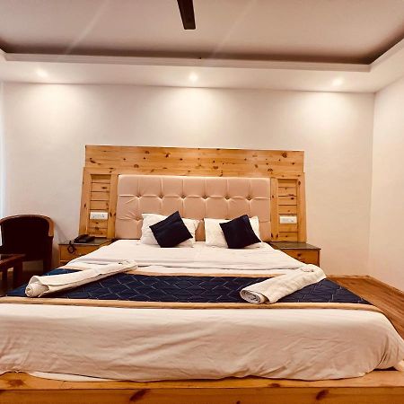 The Radhika - A Luxury Resort In Mountains 马拉里 外观 照片